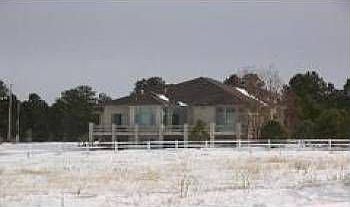 2nd image of 592 S Woodbridge Rd