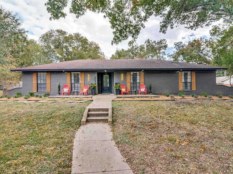 1st image of 214 Xavier Dr