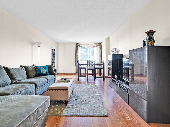 2nd image of 11818 Union Tpke APT 8B