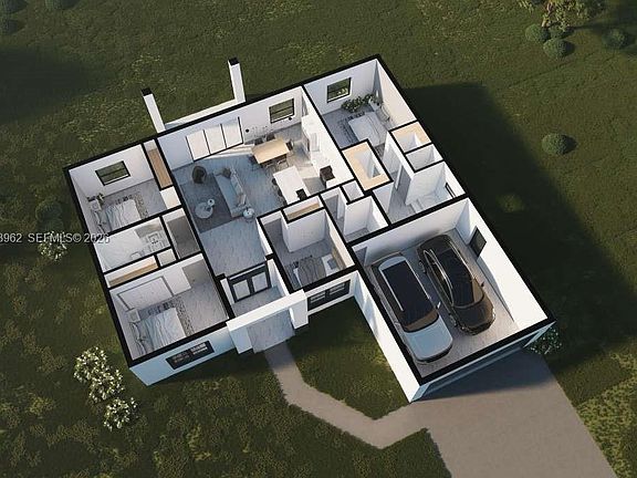 2nd image of 2532 NE 1st Pl