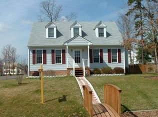 14312 Traywick Dr, Chester, VA 23836