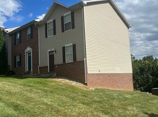 1352 Devon Ln, Harrisonburg, VA 22801