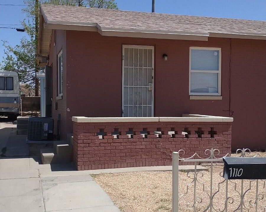 1st image of 1110 Chadbourne St #A