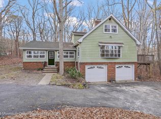 37 Oakland Dr, Jackson, NJ