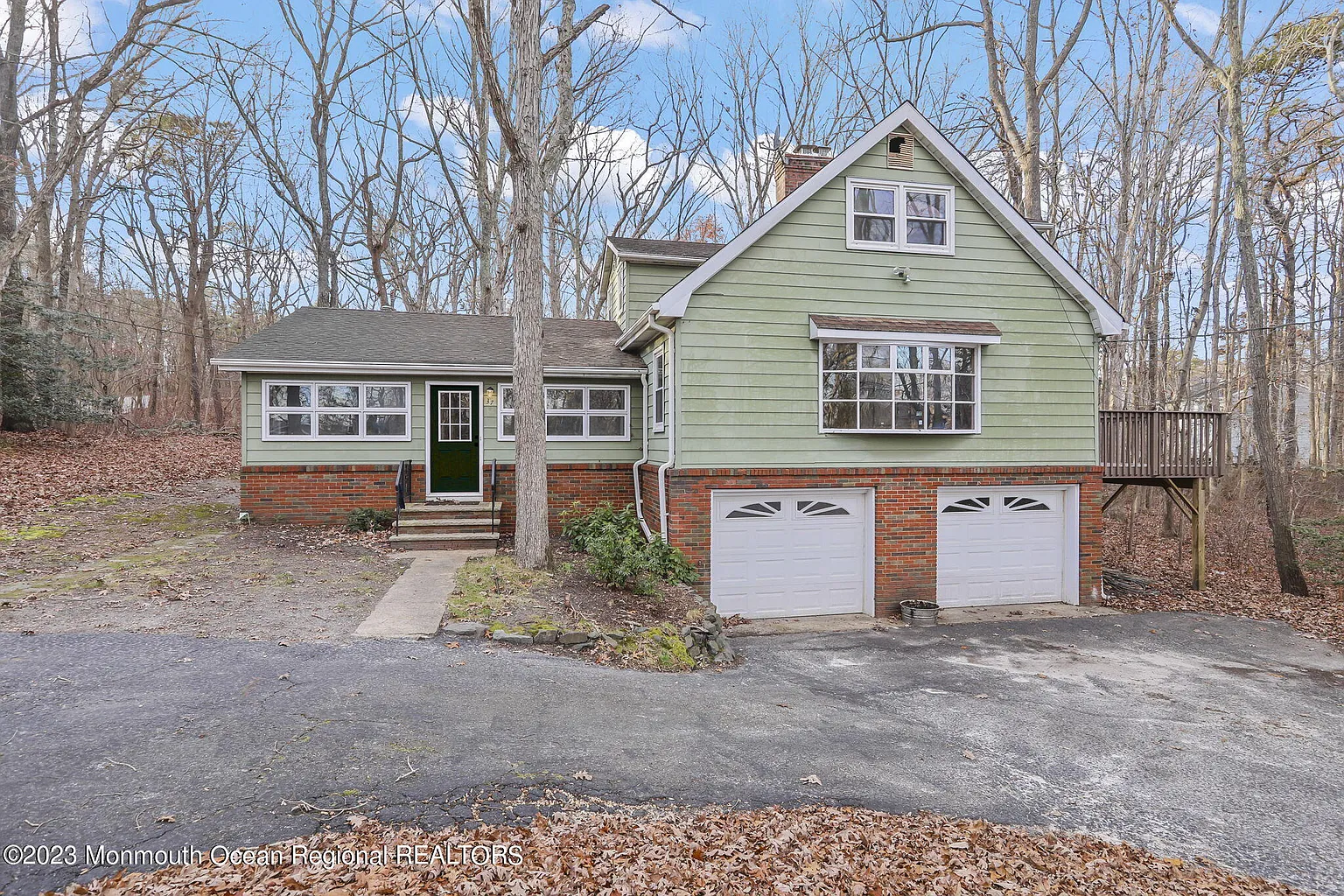 37 Oakland Drive photo 1