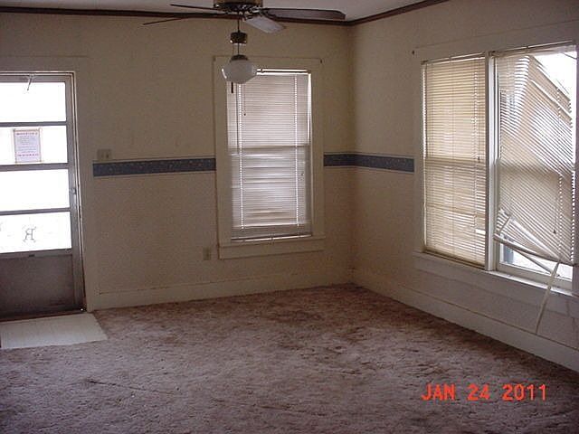 2nd image of 600 N Wells St
