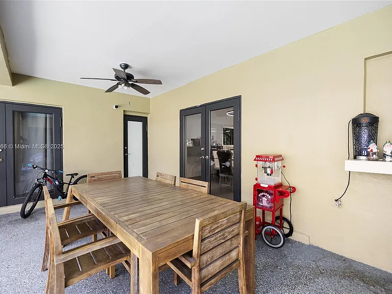 20375 NE 22nd Pl — Photo 49