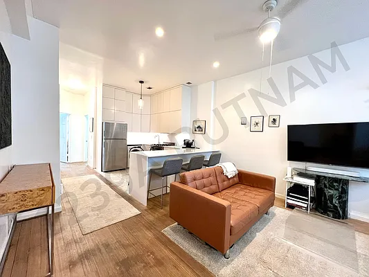 Rented by Owner | media 8