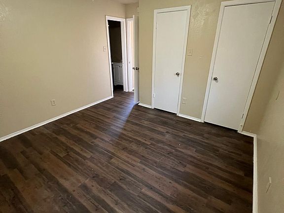 4th image of 1507 Avenue T