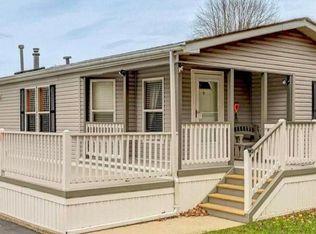 18 Village Rd, Morganville, NJ 07751