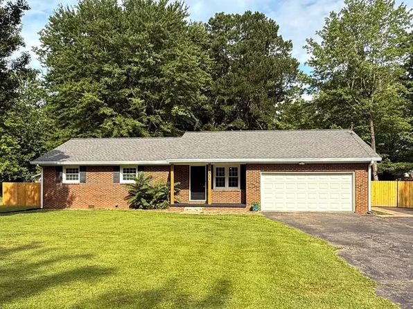 3311 Alpha Dr, Paducah, KY 42003