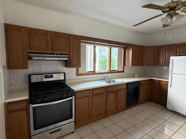 85 Raymond Ave #1, Somerville, MA 02144