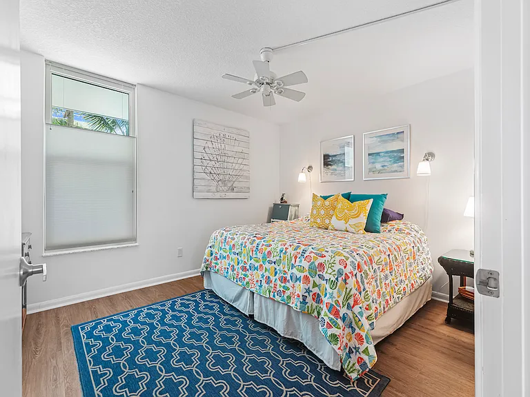 1440 Ocean Dr #2 — Photo 7