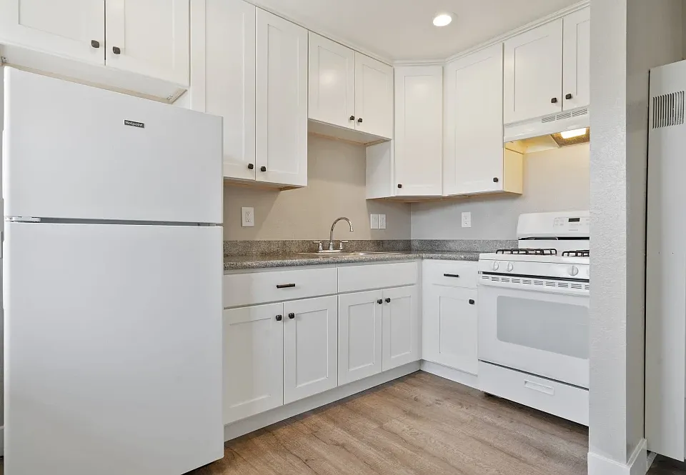 Royal Gardens Apartments