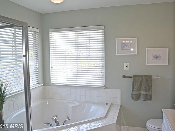 2nd image of 8793 Grantham Ct