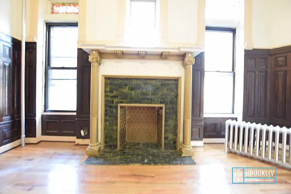 Rented by null | media 17