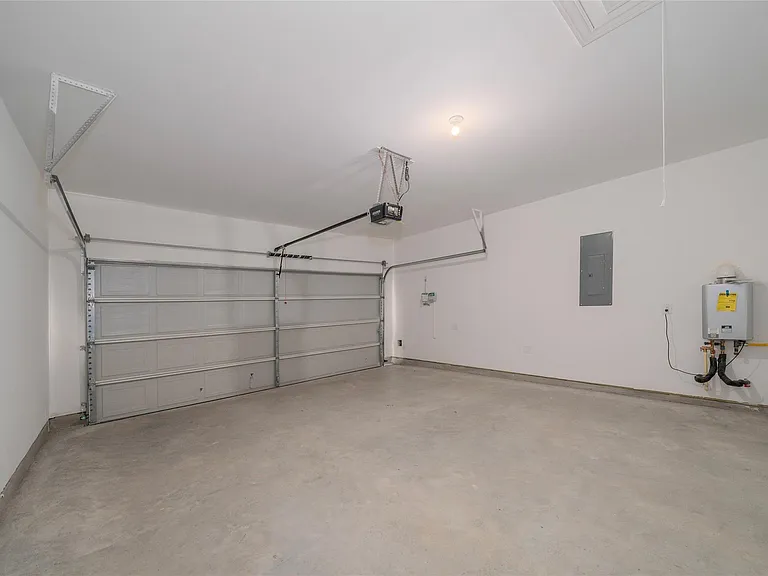26883 Ausmas Ln — Photo 20