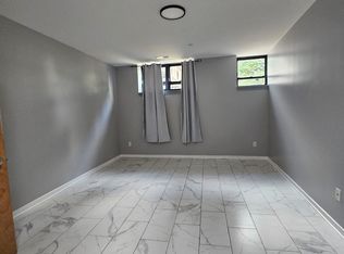 60 Coleman St #1M, Bridgeport, CT 06604