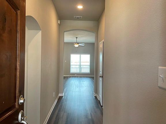 4th image of 4008 Aransas Dr