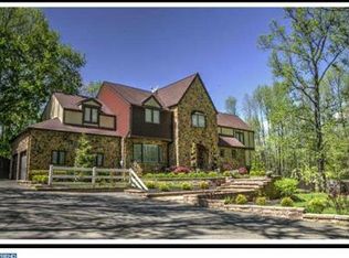 24 Dogwood Dr, Burlington, NJ 08016