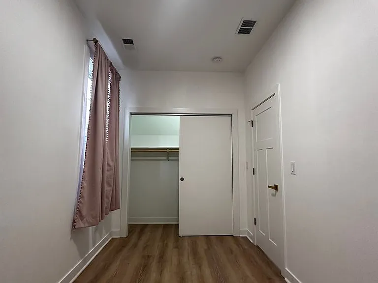 2812 S Pulaski Rd #1 — Photo 9