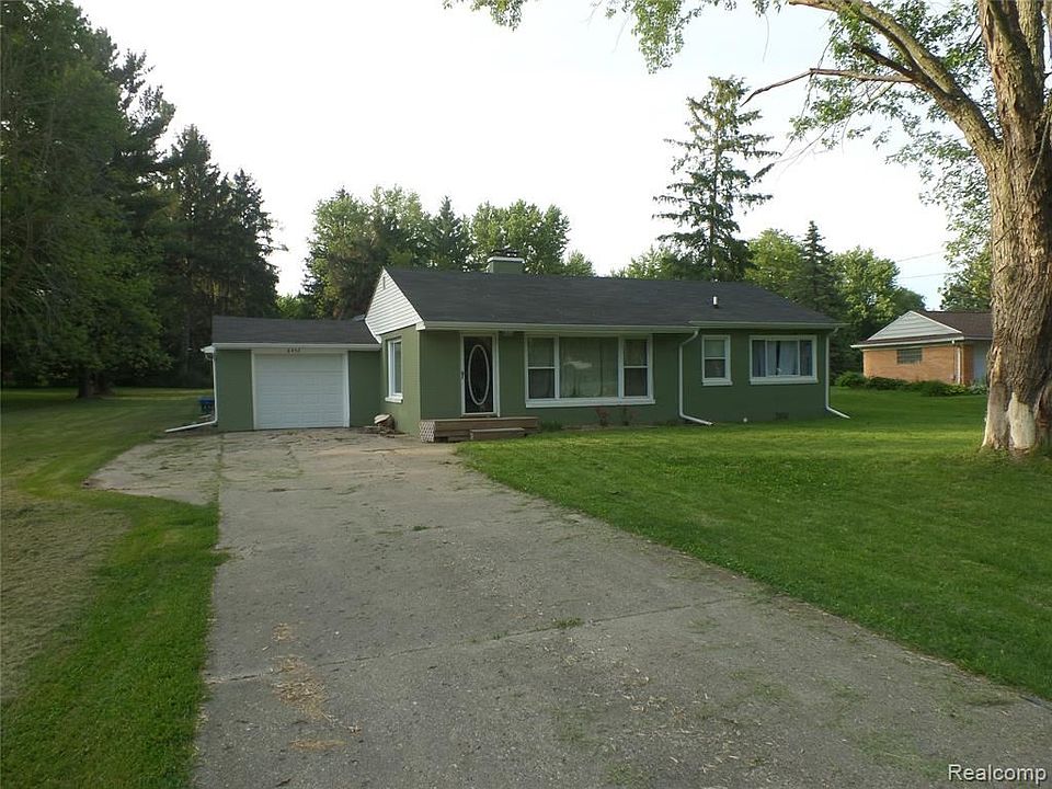 1st image of 6452 Garden Dr