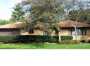 90 Greenwood Ave, Rittman, OH 44270