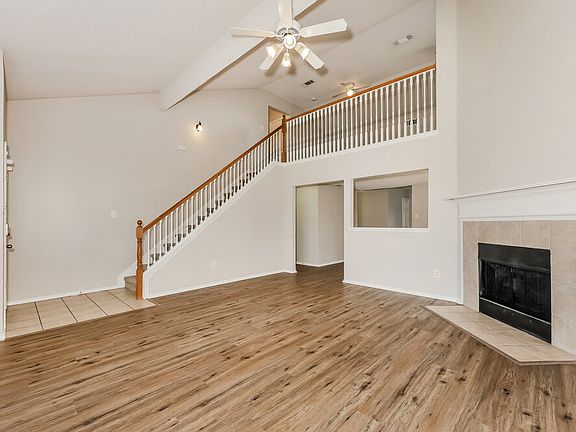 5th image of 1621 Whispering Cove Trl