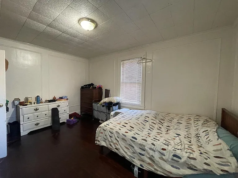 215 Denison St #1 — Photo 7