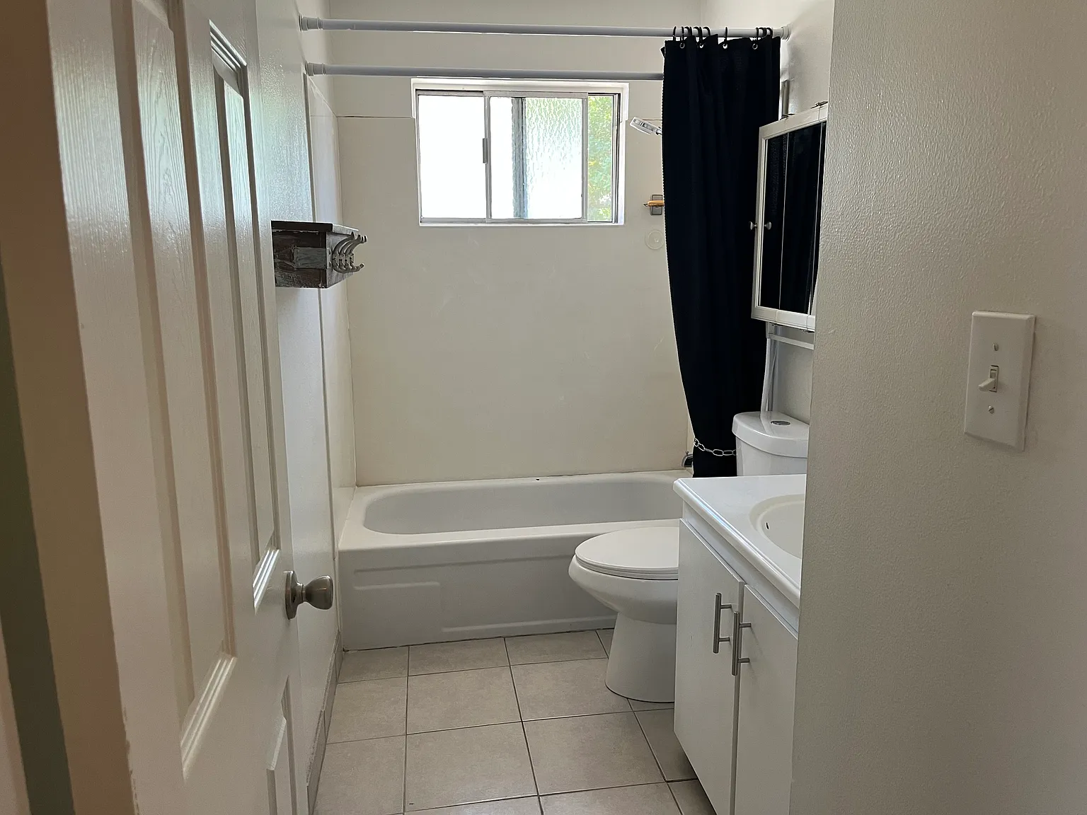 2 bed, 924 sqft, $2,000 — Photo 3