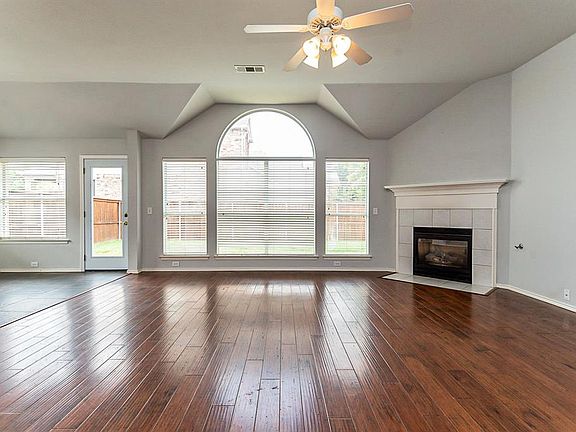 5th image of 6533 Pine Hills Ln