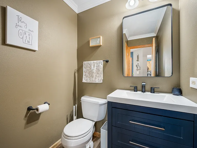 19322 Lisadell Dr — Photo 14