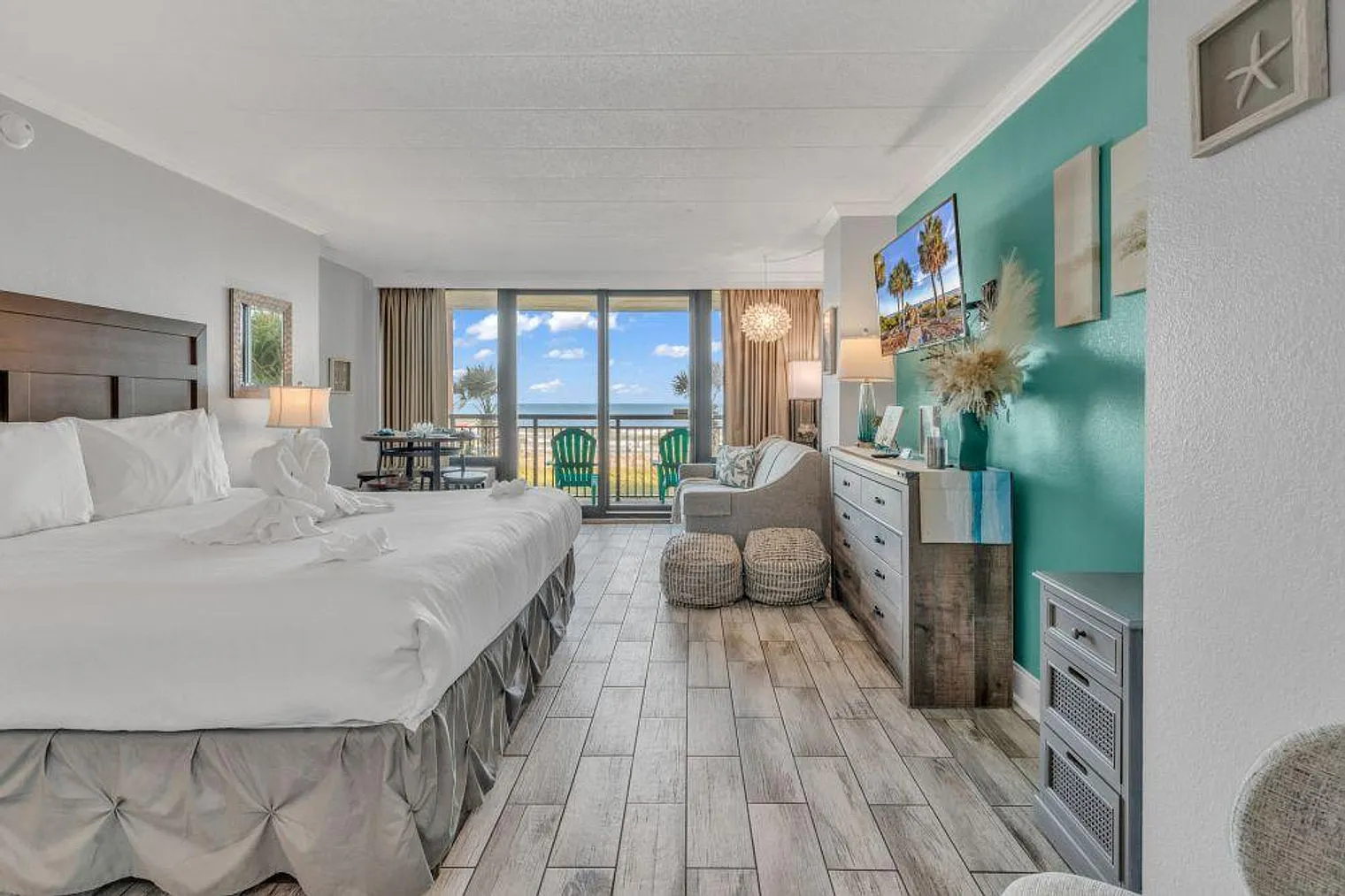 Studio, 1.0 bath, 398 sqft, $2,760 — Photo 3