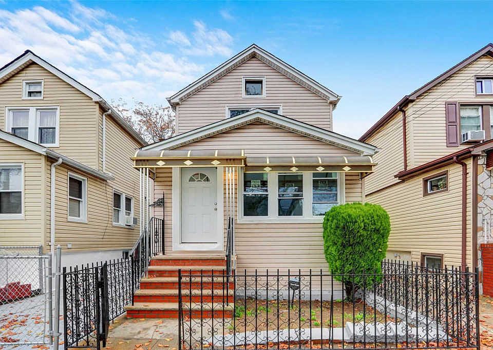 1st image of 11646 146th St