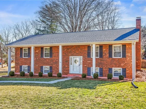 124 Kingston Ave, Kernersville, NC 27284