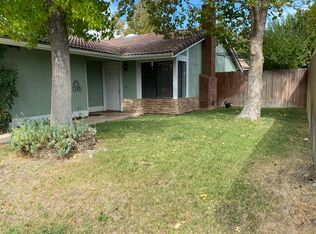 223 Oak Meadow Ln, Paso Robles, CA 93446