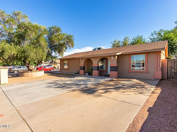 4th image of 4907 W VIRGINIA Avenue