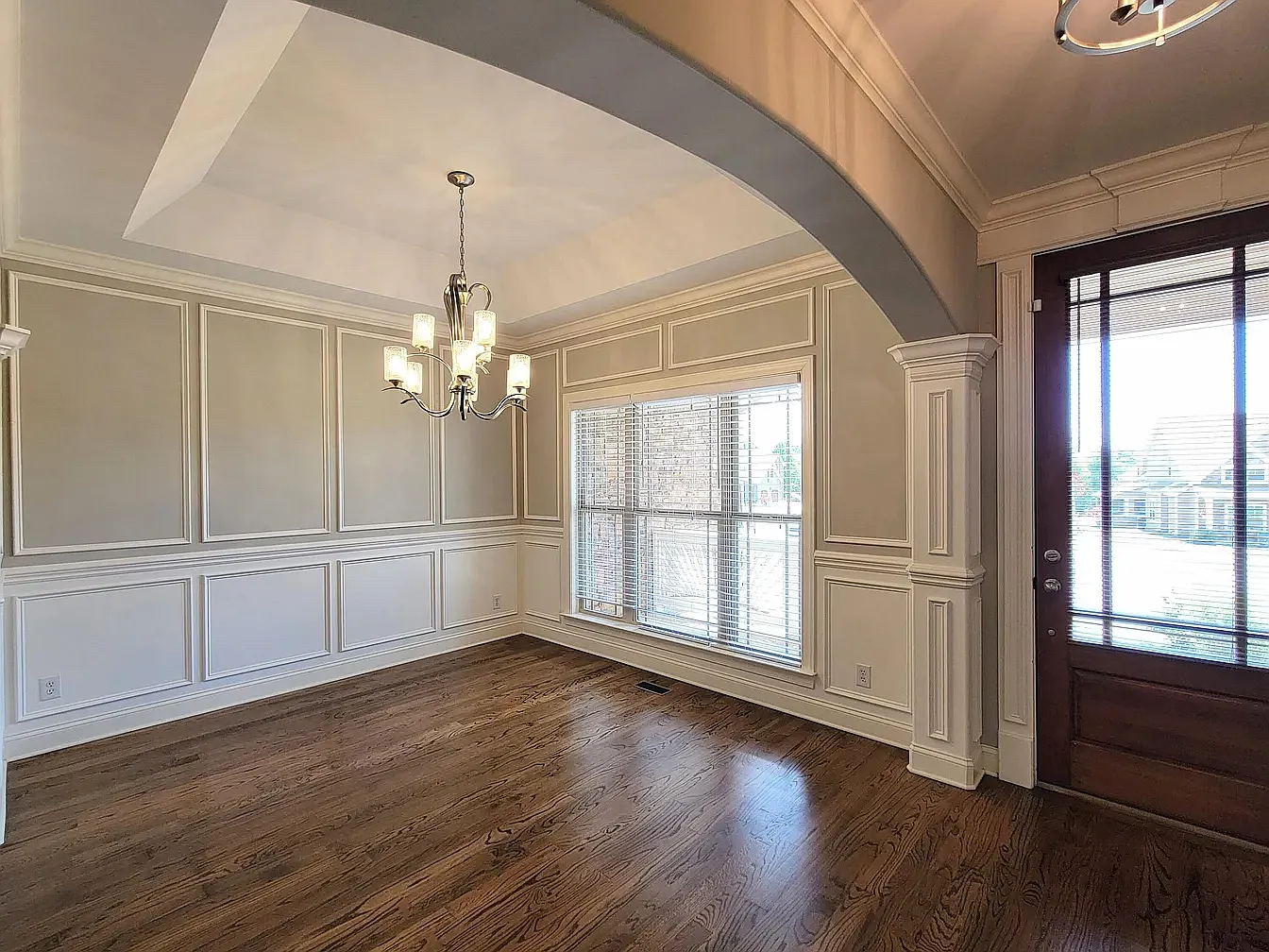 3 bed, 2038 sqft, $2,695 — Photo 4
