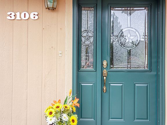 Front door - come in!