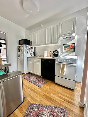 Rented by Corcoran | media 12