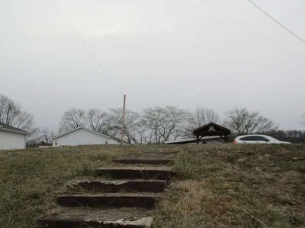 1404 W Lee Hwy, Chilhowie, VA 24319