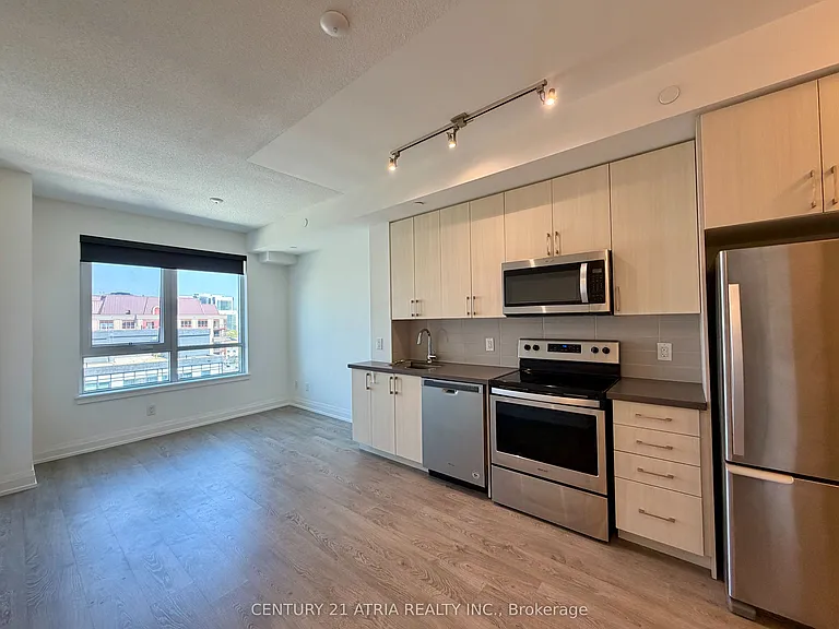 591 Sheppard Ave E #1001 — Photo 4