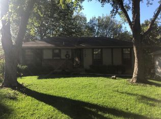 3105 SE 4th St, Blue Springs, MO 64014
