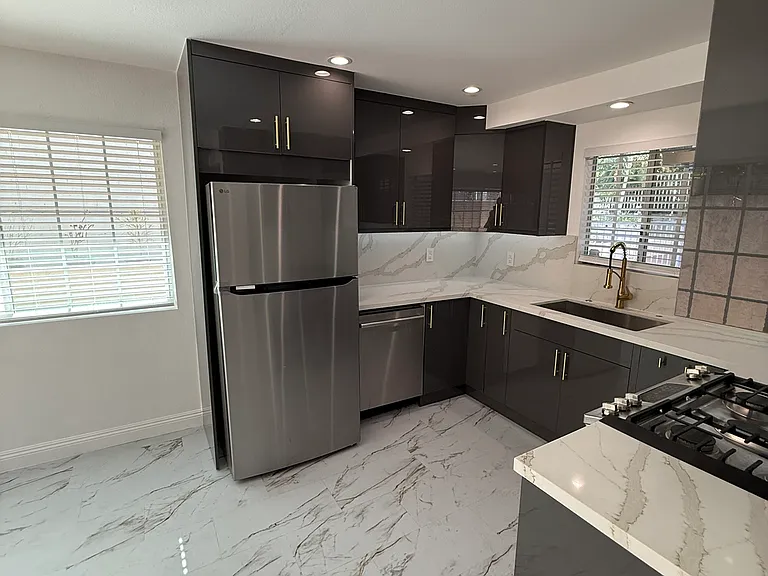 10274 Tujunga Canyon Blvd #4 — Photo 4
