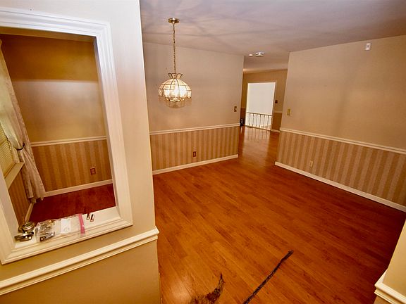 5th image of 3801 Negley Ave
