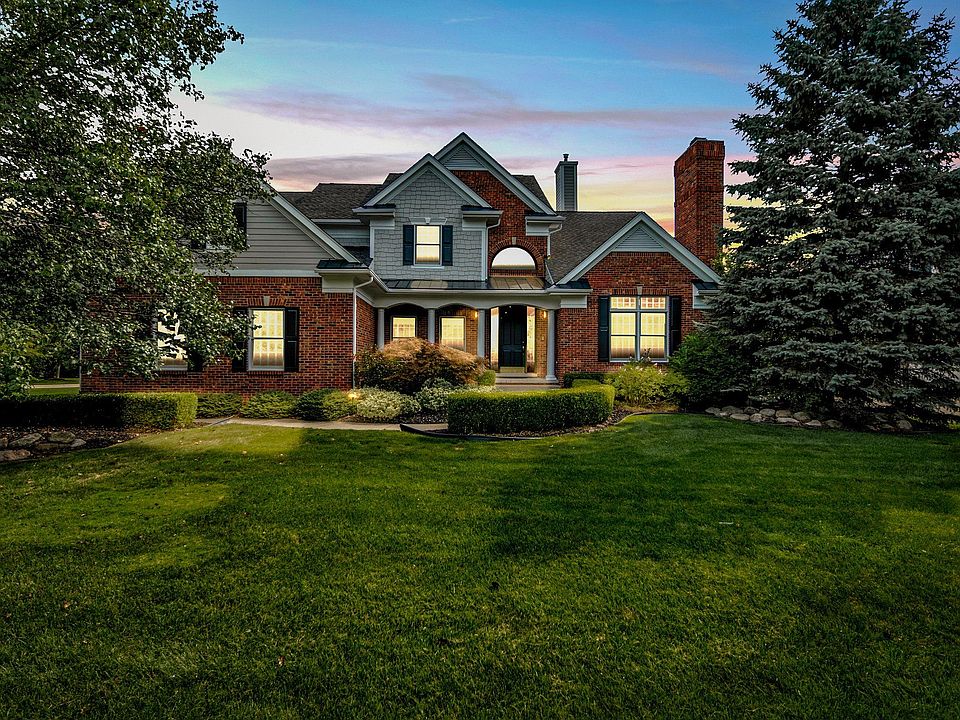 1st image of 16100 Merion Ct S