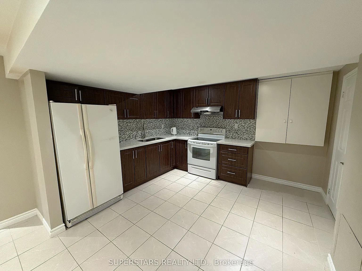 2 bed, $1,600 — Photo 3