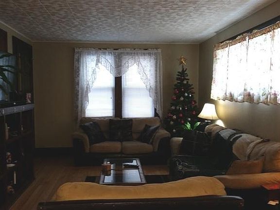 2nd image of 2806 S 9th St #2806A