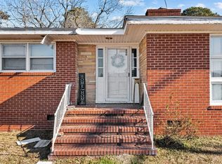 800 Hunter Hill Rd, Rocky Mount, NC 27804