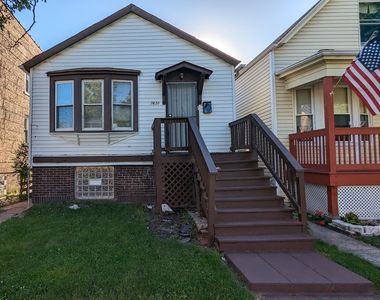 7630 S Saint Lawrence Ave, Chicago, IL, 60619